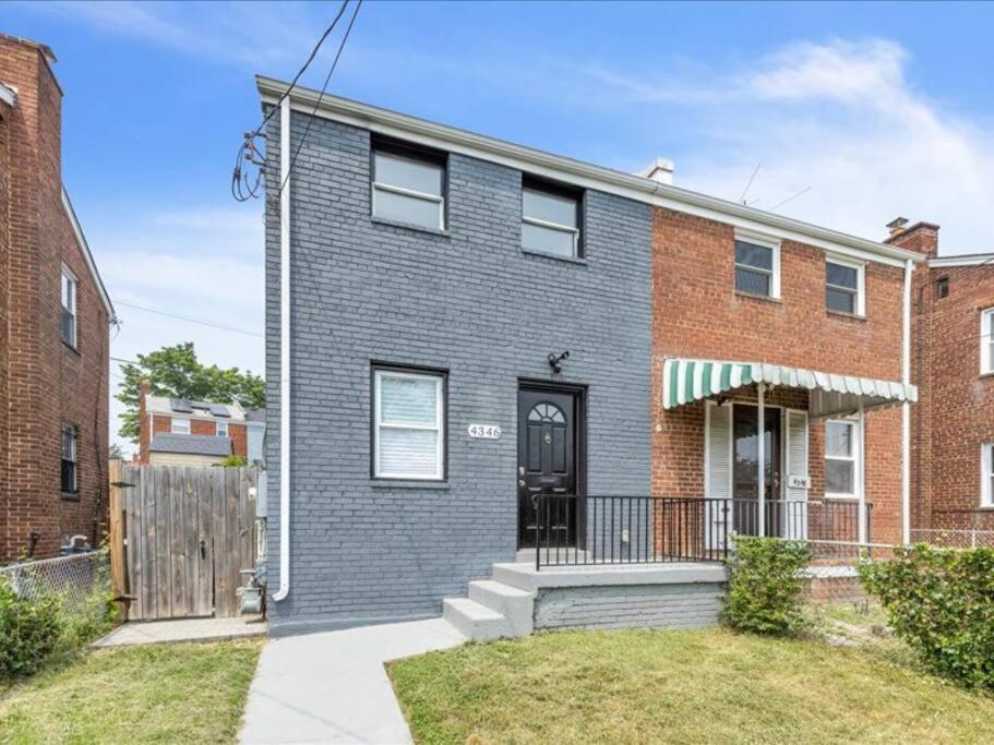 וושינגטון Quaint 3/2.5 Home In Fort Dupont מראה חיצוני תמונה